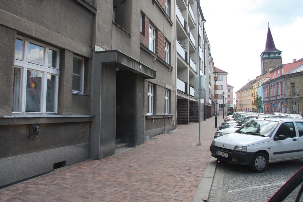 Apartman U Krale Tylova 515 Їчін Екстер'єр фото